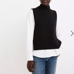 Madewell Ellenton Side-Tie Sweater Vest in Black